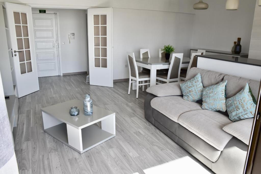 Apartmán Tonay Sol 7D Buarcos Pokoj fotografie